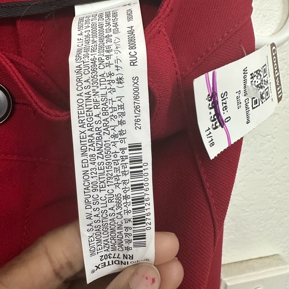 Zara Vibrant Red Pants - Picture 10 of 16